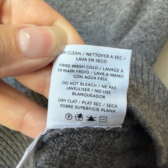 Naadam 100% Cashmere Gray Ribbed Sleeve Sweater Size S - Picture 6 of 6